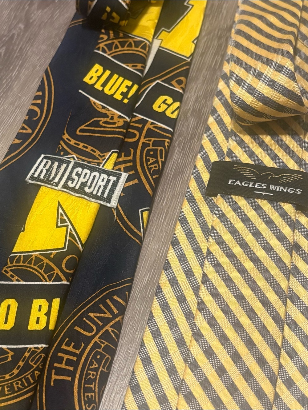 Vintage Eagles Wings & Silk RM Sport Michigan Wolverines Ties Lot of 2 - Picture 5 of 8